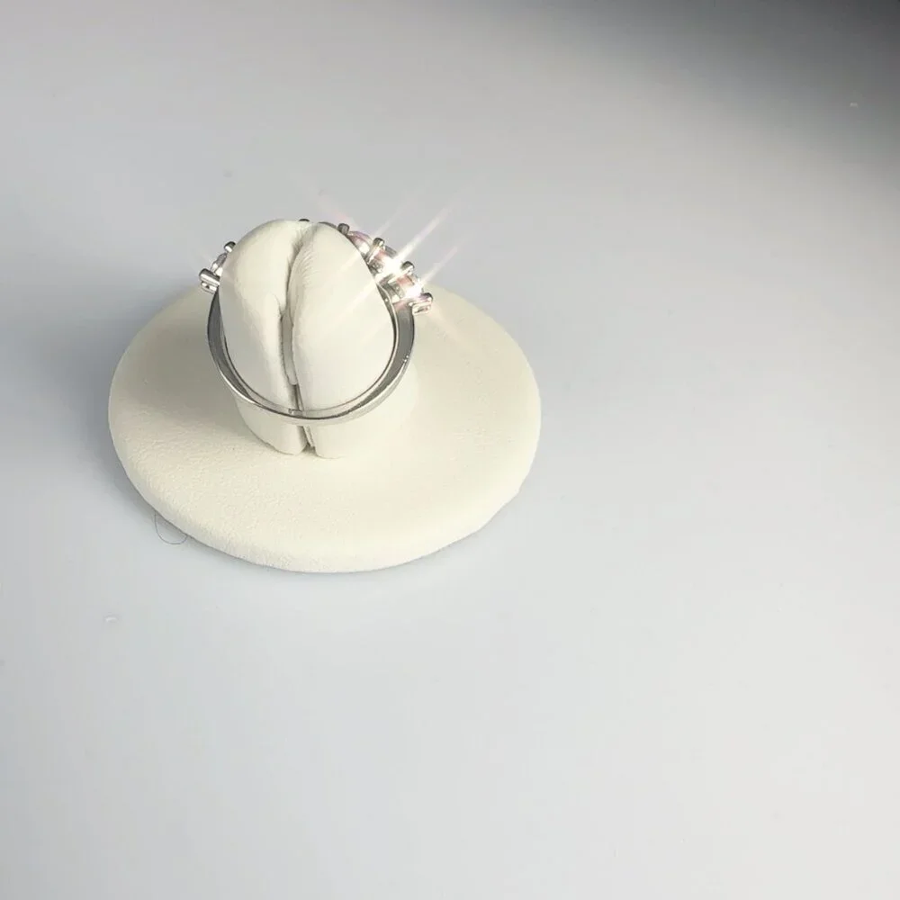 Cubic Zirconia Silver Tone Band Ring Size 9 Fashion Jewelry - Picture 10 of 14